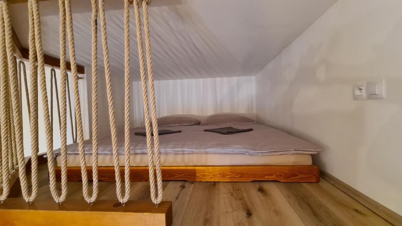 Apartmany Turold Mikulov Exteriör bild