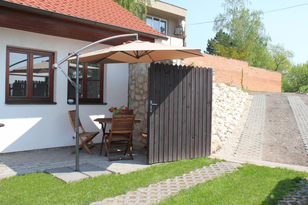 Apartmany Turold Mikulov Rum bild