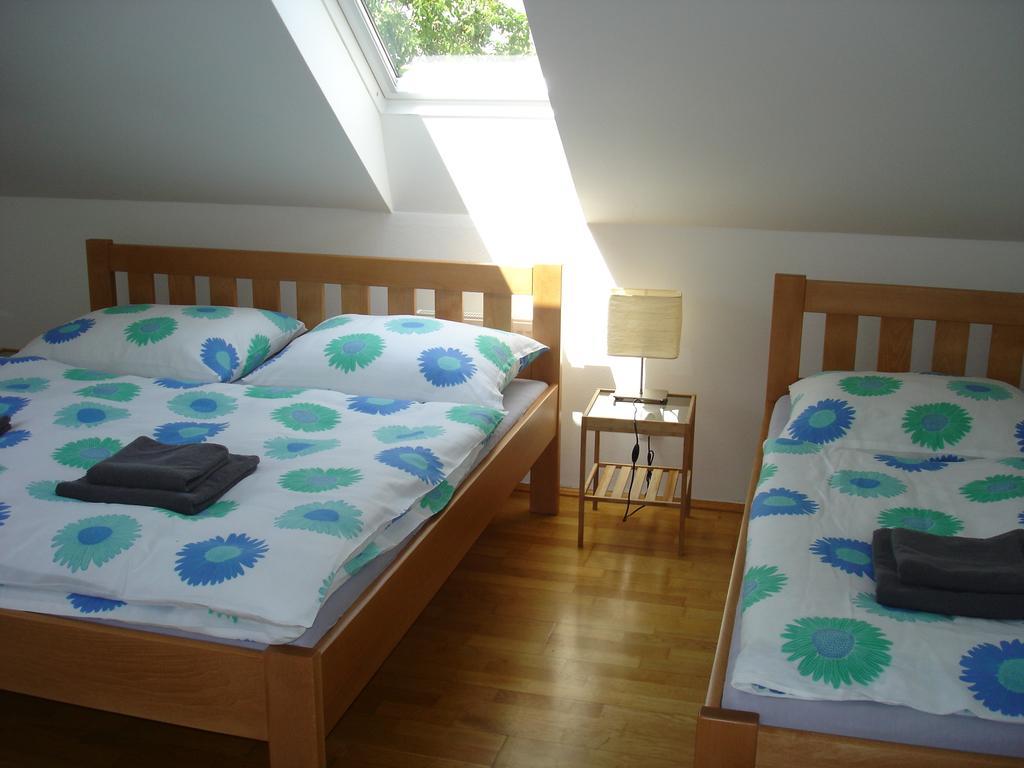 Apartmany Turold Mikulov Exteriör bild
