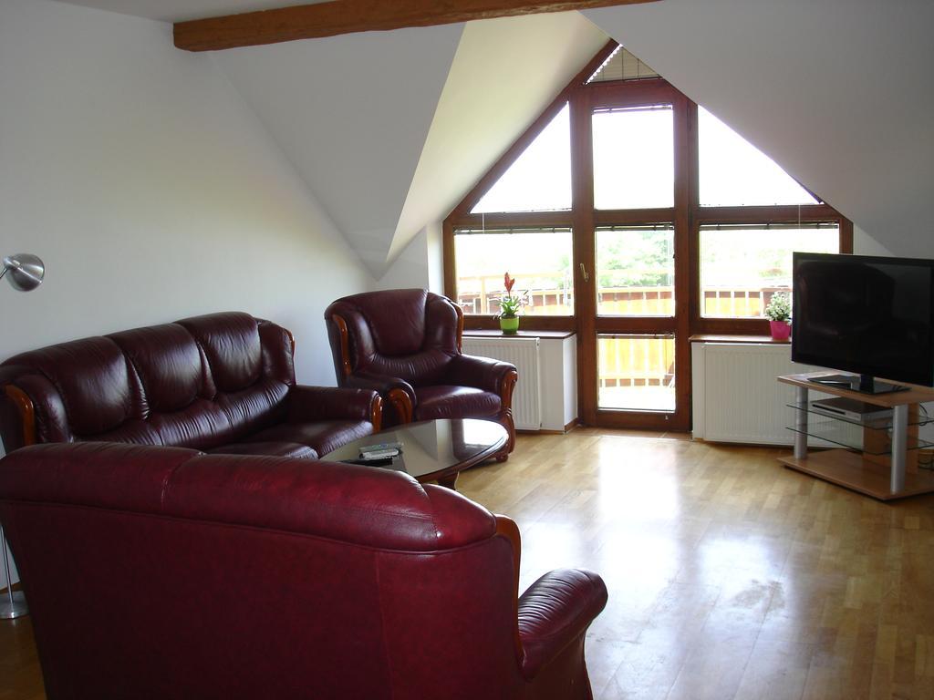 Apartmany Turold Mikulov Exteriör bild