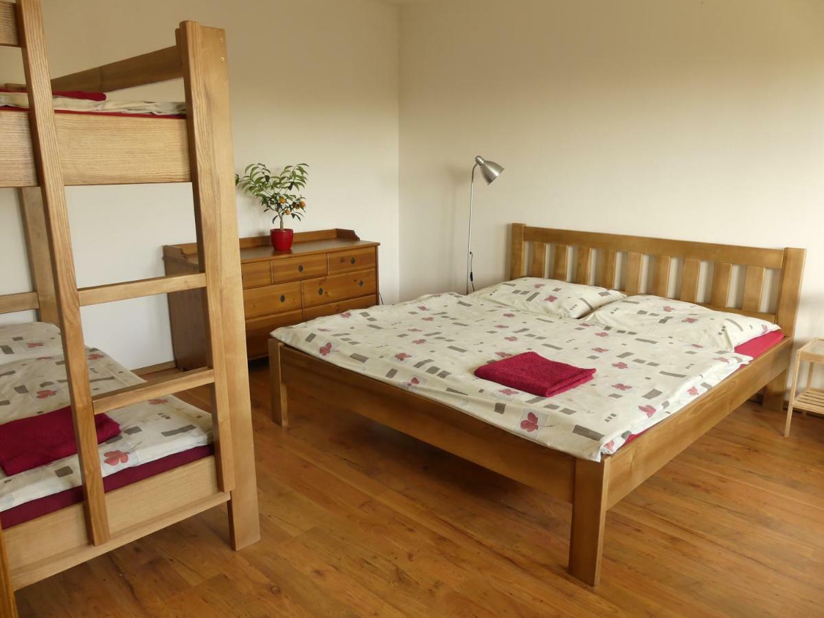 Apartmany Turold Mikulov Exteriör bild